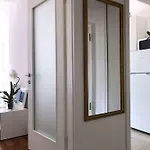 Apartment Apartment Buble Split